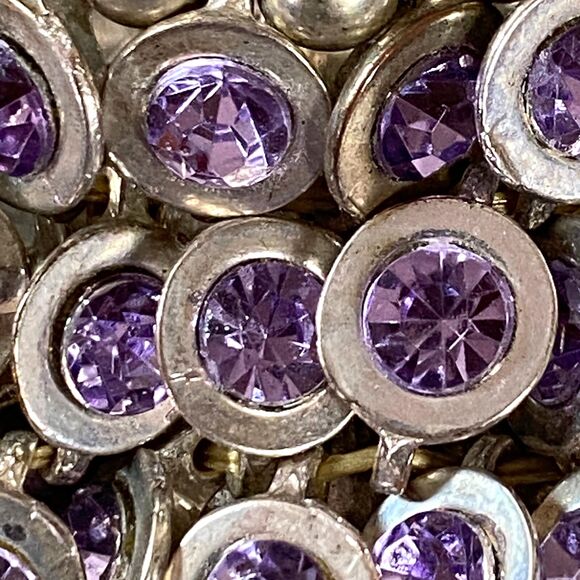 Costume Gem Bracelet 6 Inches Purple Plastic Silver Tone Elastic Stretch - Picture 3 of 8